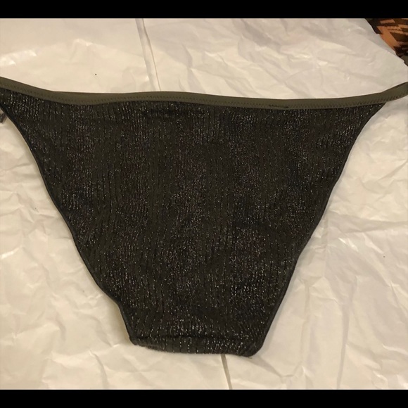 💛Glorious Bikini Bacirubati Set in Gold & Black💛 - Picture 13 of 15